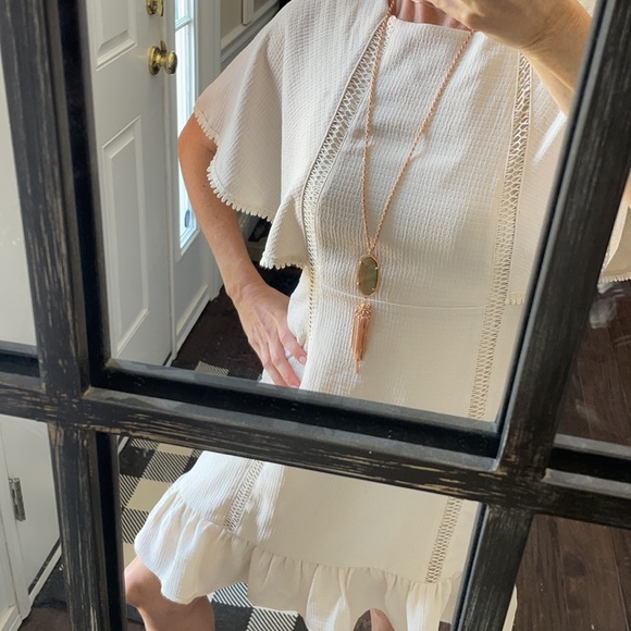 Cream Ruffle dress - Picture 5 of 9